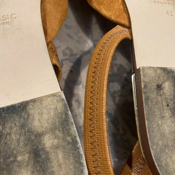 Zara pointy toe flats caramel color size W’s 41 - Picture 8 of 9